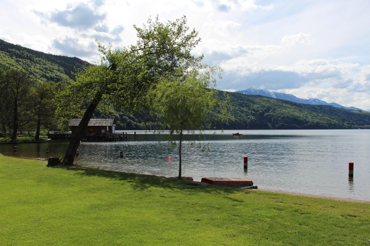 Camping Chalets Brunner Am See Vila Döbriach Exterior foto